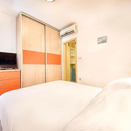 Gracin By Interhome Apartman Povlja (Brac)