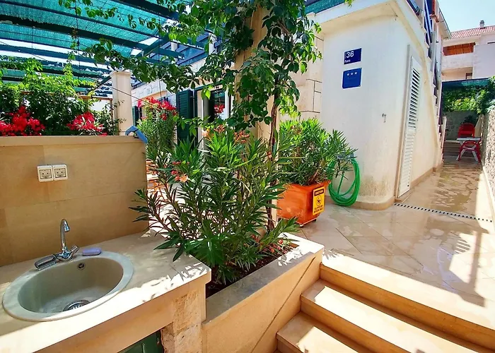Gracin By Interhome Povlja (Brac)